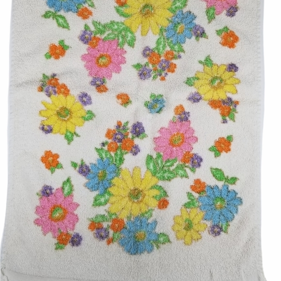 Vintage 1971 Cannon Monticello Daisy Delight cream floral cotton towels - Picture 2 of 10